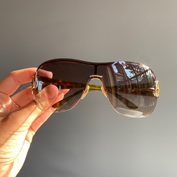 Gucci Tinted Shield Sunglasses